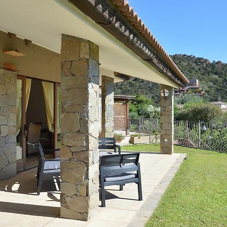 Villa Sa Tiria à Chia Extérieur photo