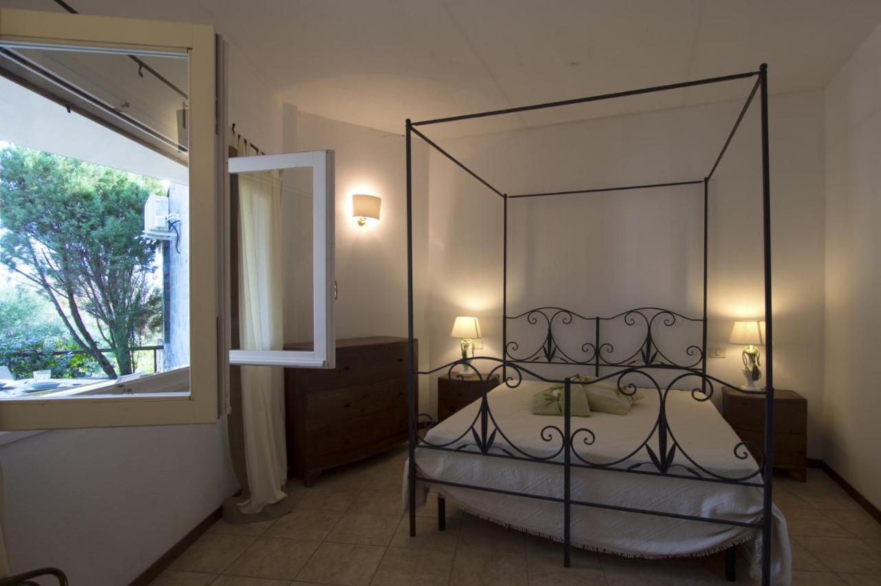 Villa Sa Tiria à Chia Extérieur photo