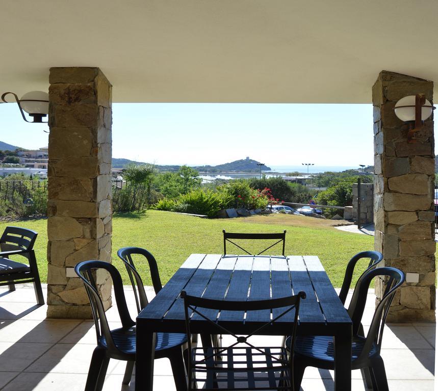 Villa Sa Tiria à Chia Extérieur photo